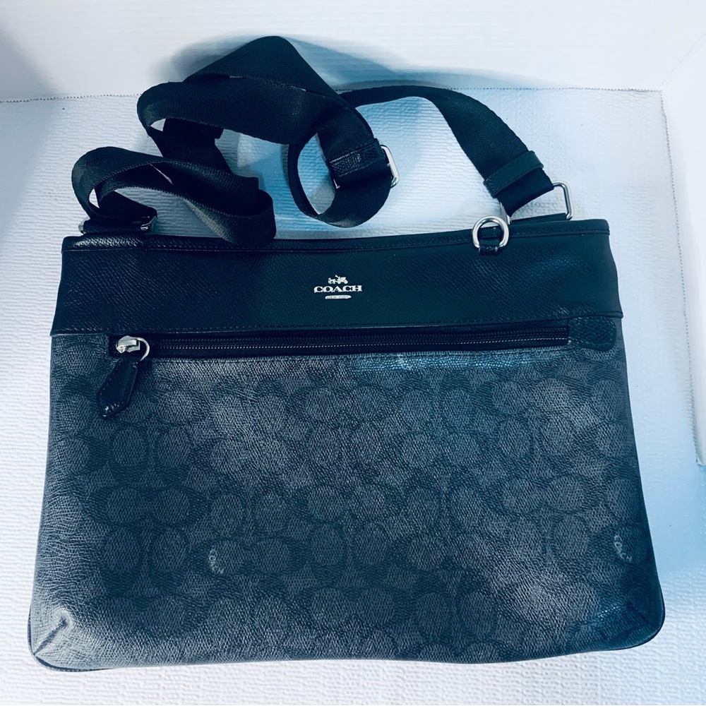 Coach Crossbody Handbag Bag - Black